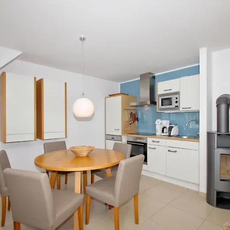 Strandnahe Mit Balkon, Gratis Nutzung Vom Ahoi Erlebnisbad Und Sauna In Sellin - Rex Rugia 29-6 * Lobbe